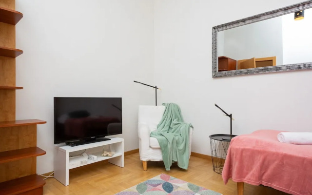 Apartment Warsaw Warecka by Renters
