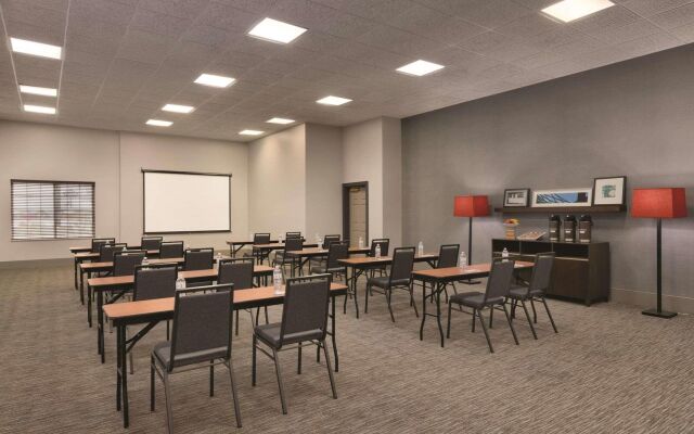 Country Inn & Suites by Radisson, London, KY