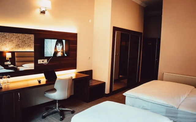 Grand Selale Hotel