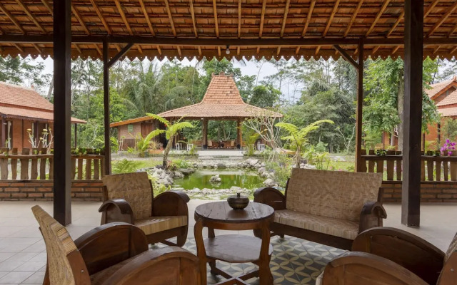 OYO 1558 Villa Mak Cik