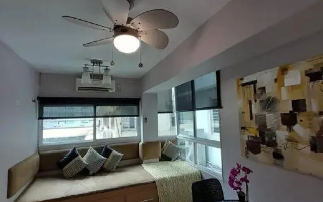 R.4-4 Lindo estudio ejecutivo en área turística.