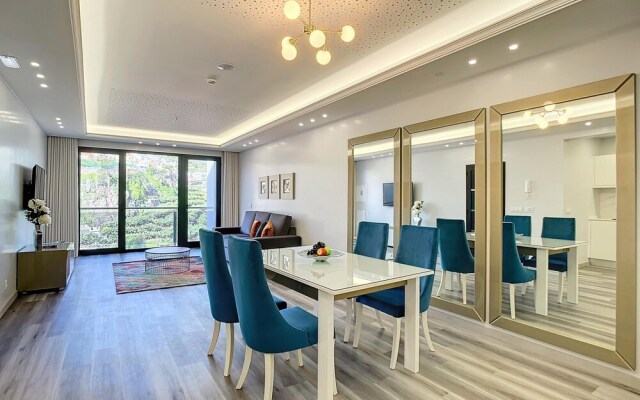 Torre Palace II by Atlantic Holiday