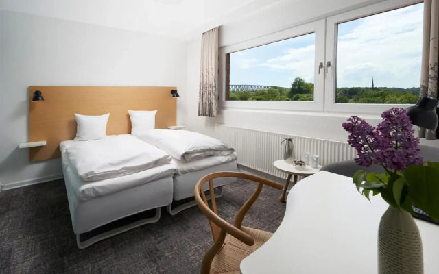 Trinity Hotel Og Konference