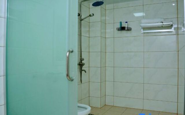 Qichun Shuxin Business Hotel