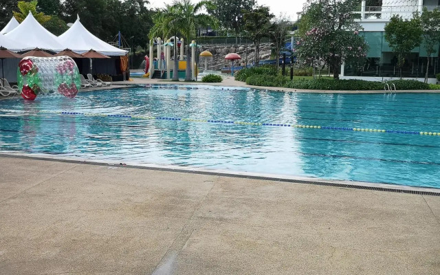 Holiday Suite Seremban