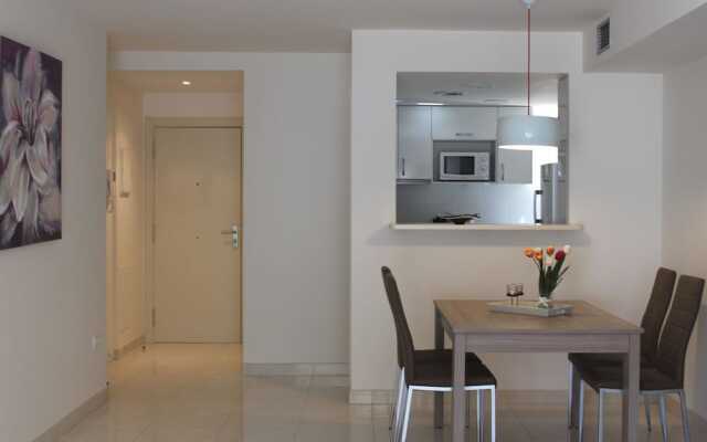 Modern Apartment In Rosas 150 M From The Beach With Wifi