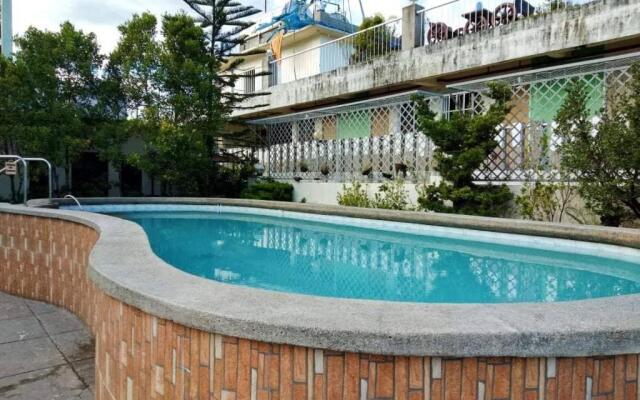 Six21 FAMILY UNIT with WIFI FREE!