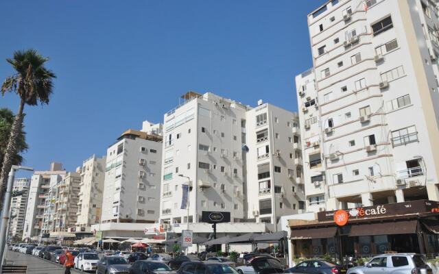 Isra Home Apartments Ben Gurion 81