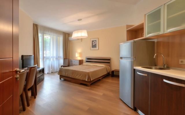 Apart Hotel Golden Line