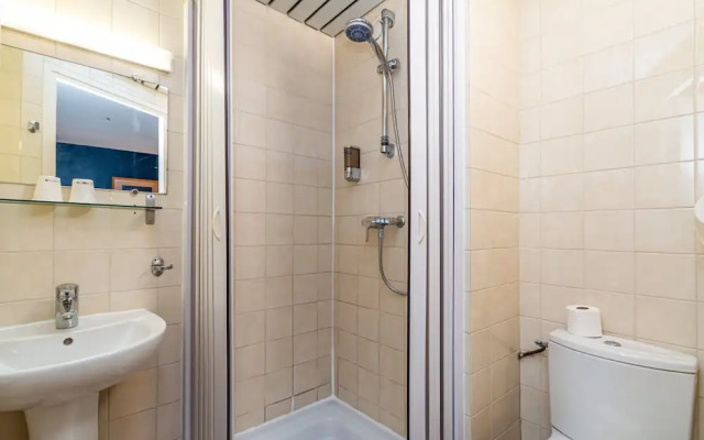 Hotel Denfert Montparnasse