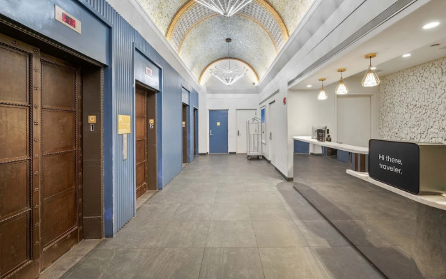 17john: Grand King Studio Apartment