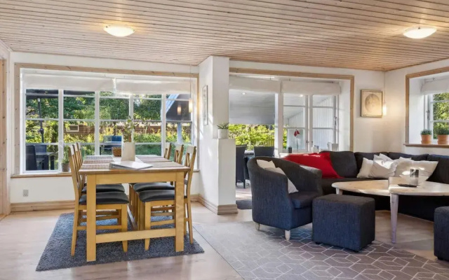 5 Star Holiday Home in Saeby