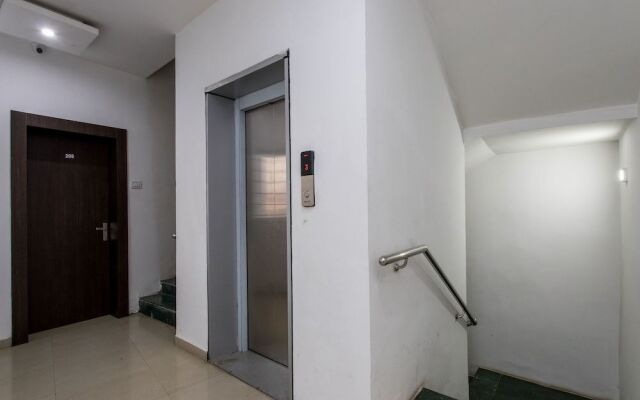 OYO 9969 Hotel Kshipra Dham