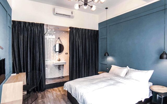 The Gatsby Apartment