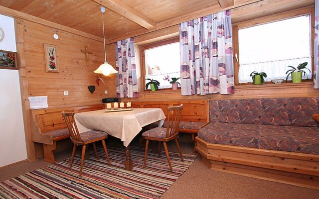 House Annelies Aschau im Zillertal 31246