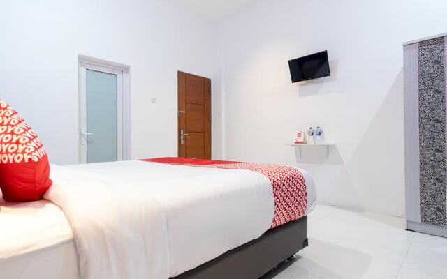 Super OYO 839 Royal Guest House