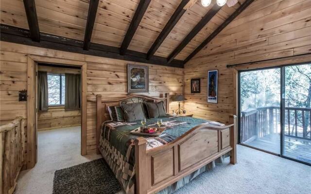 Antler Mountain Lodge - Four Bedroom Cabin
