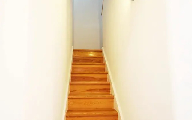 House With 3 Bedrooms in Algés, With Wifi - 1 km From the Beach