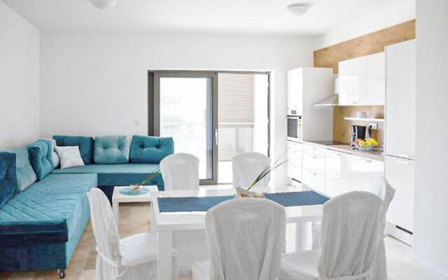 Nice Apartment in Sibenik With Wifi and 2 Bedrooms