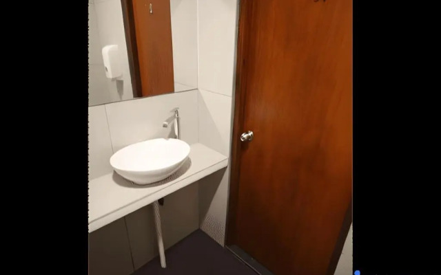 Place2Stay Business Hotel @ Metrocity