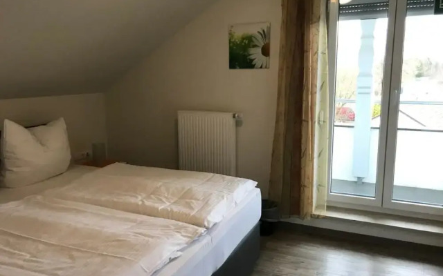 Pension & Restaurant zur Wertachau