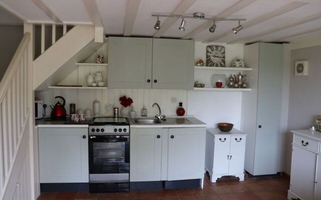 Low Farm Cottages