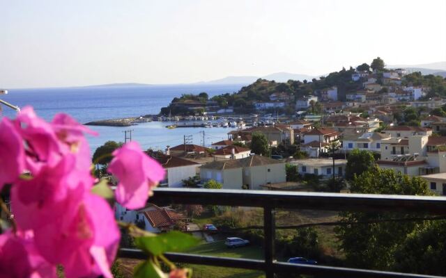 Amazing seaview studio close to the beach