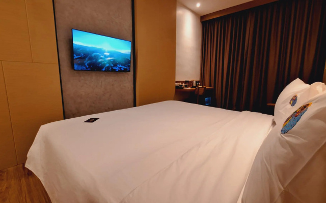 Alltrue Hotel Palangkaraya – Guest Rooms – Palangkaraya