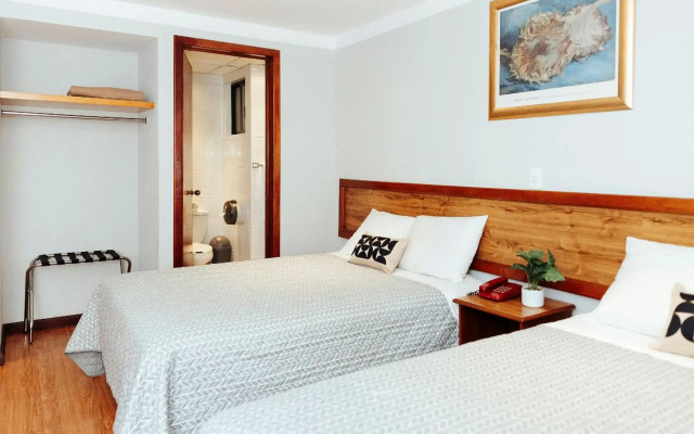 Hotel Don Simon