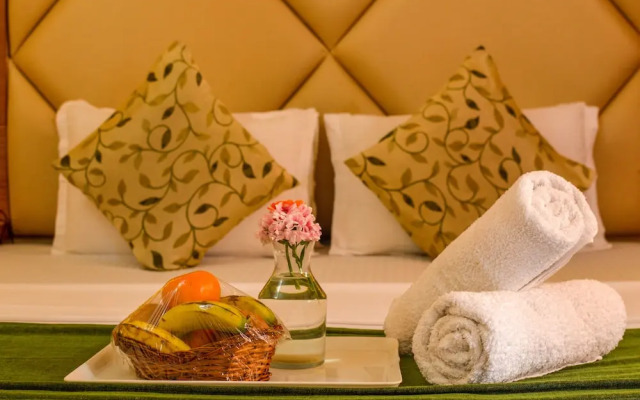 OYO 13836 Hotel Manu Vatika