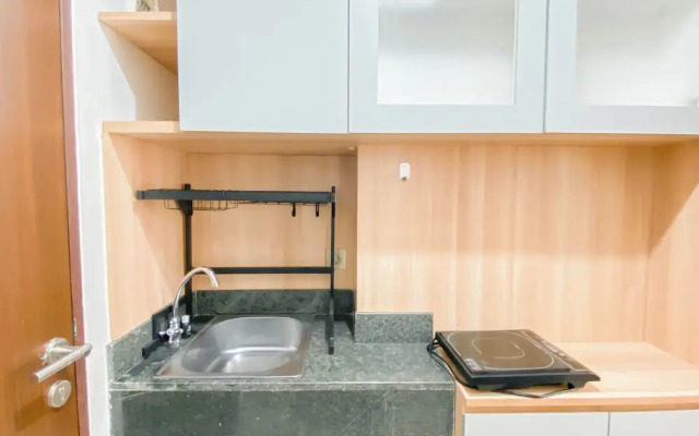 Nice Studio Room Apartment Transpark Cibubur