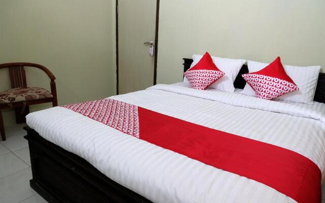OYO 752 Abz Guest House Syariah