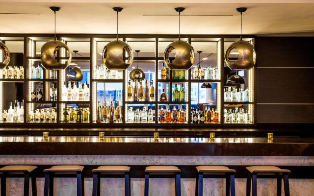 AC Hotel by Marriott Miami Beach
