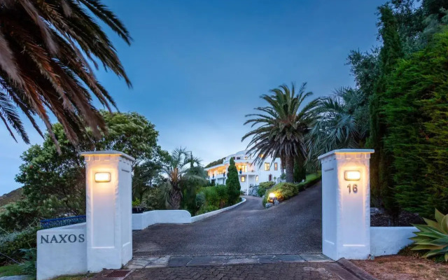 Naxos - Med style castle, ocean views from every room!