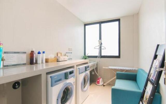 Home Inn Selected Shanghai Harbour City