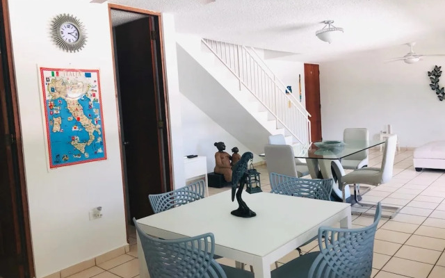 Suburb Pethouse Apartment