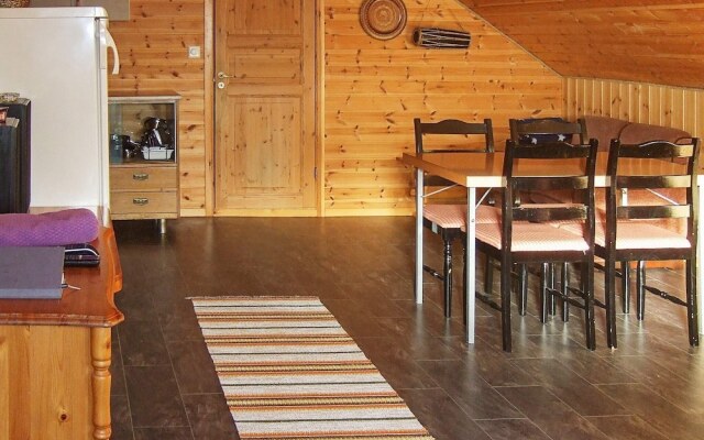6 Person Holiday Home in Rebbenes