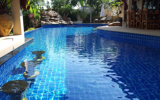 Villa Saifon 8 Bedroom Pool Villa