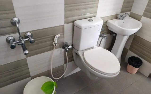 SAIBALA RESlDENCY - NEAR BOAT HOUSE