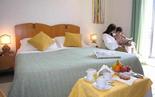 Grand Hotel Mediterraneo