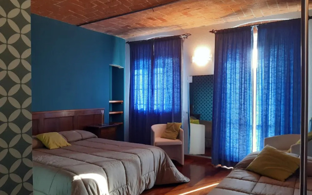 Red Wine - Guest House