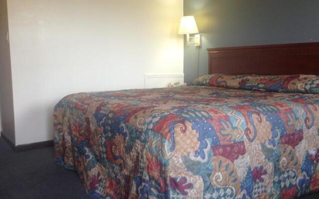 Regency Inn - Terre Haute