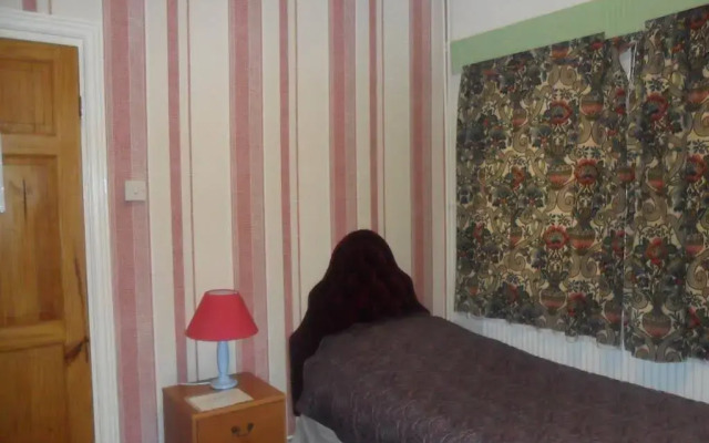 Arman Lodge House
