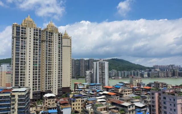Vienna Hotel (Shaoguan Zhenjiang Avenue)