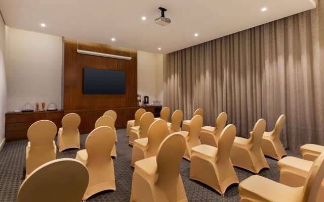 Ramada by Wyndham Dubai Barsha Heights Hotel