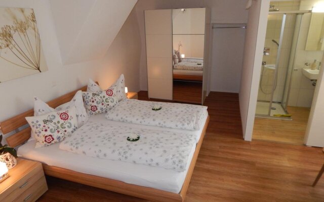 Hotel Cualmet - Alpine Garni