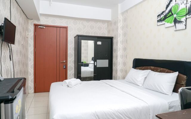 Elegant Design Studio Apartment at Margonda Residence 4 By Travelio