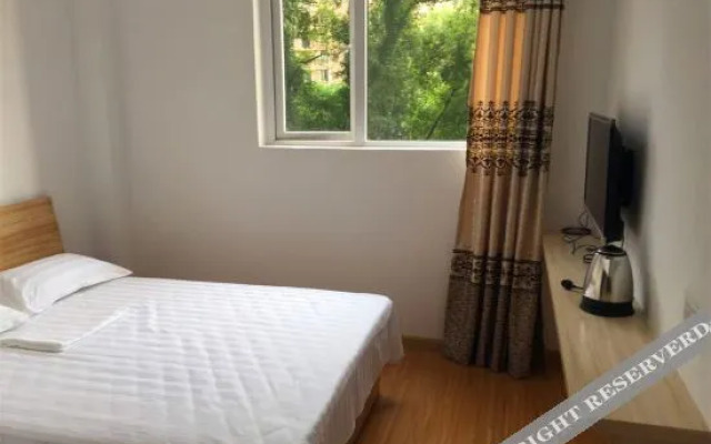 OYO Huijun Hotel