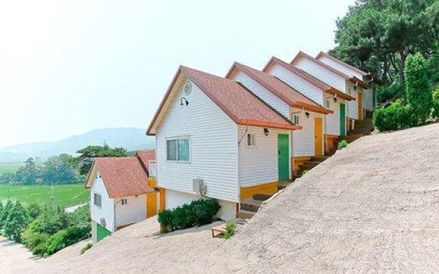 Seongmodosky Port Pension