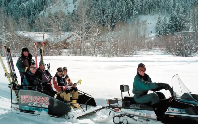 Pennay's at River Run